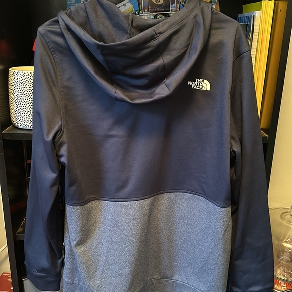 North face light zip up - Picture 3 of 3